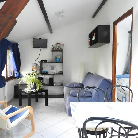 La Charmatiere Vila Haute-Rivoire Quarto foto